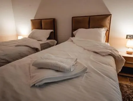 Zlatna Nit 新帕扎尔