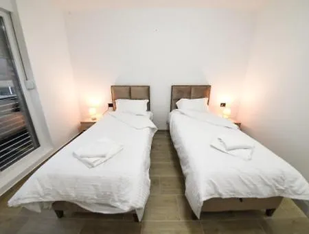 Zlatna Nit Novi Pazar