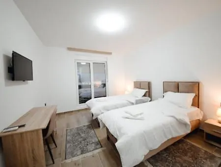 Zlatna Nit Vandrerhjem